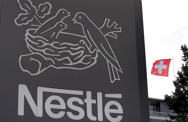 Šéf Nestlé dostal výpověď. Vaz mu srazil románek s přímou podřízenou