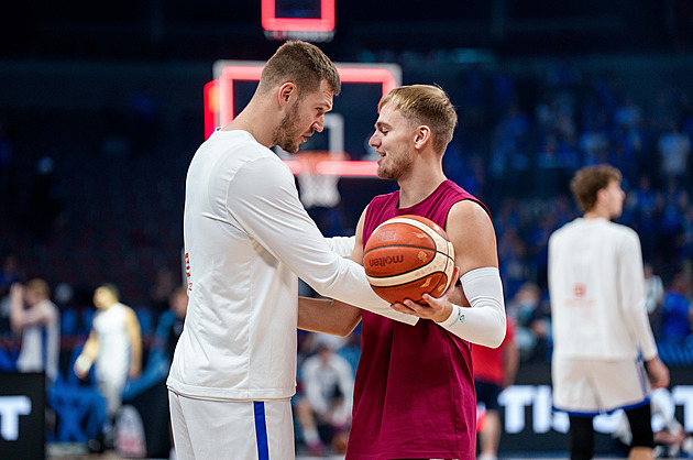Český basket má na víc. Slabiny jsme celý turnaj nedokázali zakrýt, hodnotil Peterka