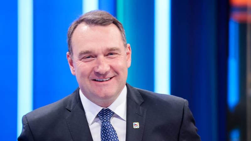 PROFIL Radima Fialy: Druhý muž SPD, který zatopil Nečasovi a vsadil na Okamuru