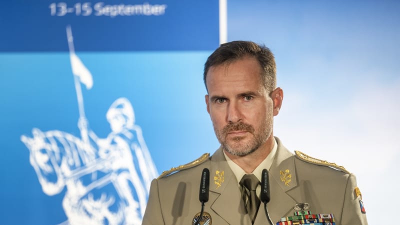 Řehka: Rusové jsou k smíchu, nejsou velcí stratégové. Můžeme použít cílené údery, potopit loď