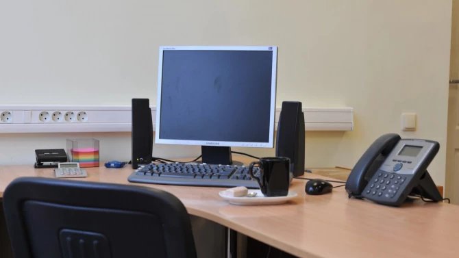 Za měsíc končí podpora Windows 10, jedenáctky ale běží na pouhé polovině firemních počítačů