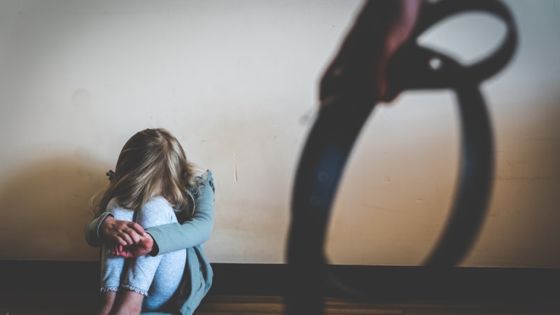 Zákaz fyzických trestů dětí ve Švýcarsku. Novela zákona prošla parlamentem