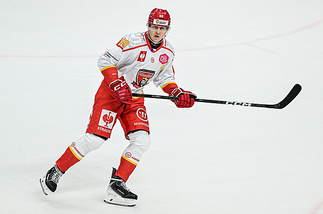 Žoldáku! Kašpare! Když se „přeběhlíci“ vrací domů, rivalita bublá. Co čeká Radila?