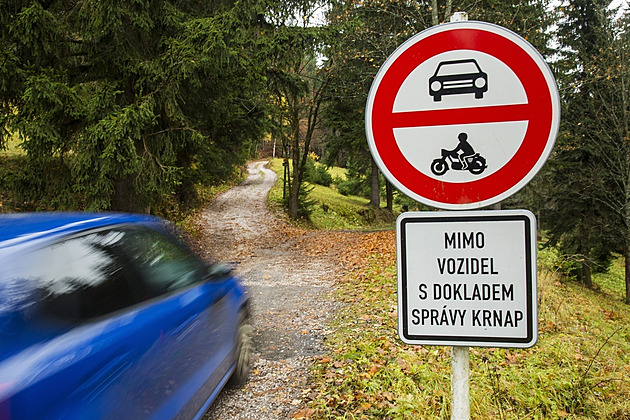 Kamery v Krkonoších už jsou v ostrém provozu. Pokut za vjezd autem přibude