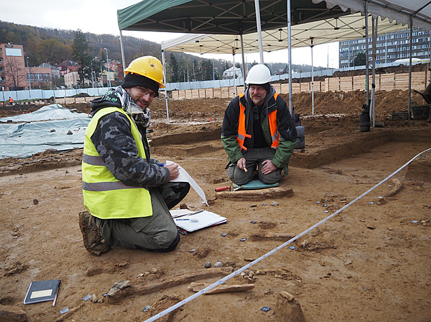 Nález ostatků 19 mamutů v Ústí nad Labem je evropský unikát. Vědci doufají v objev tábořiště