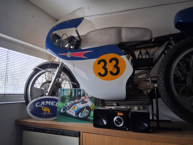 Vítězil na něm Staša starší, motocykl vystaví v expozici značky ČZ ve Strakonicích
