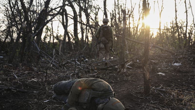 Smrt ruských velitelů v ohnivé pasti. Teď už ofenziva nebude, komentují Ukrajinci