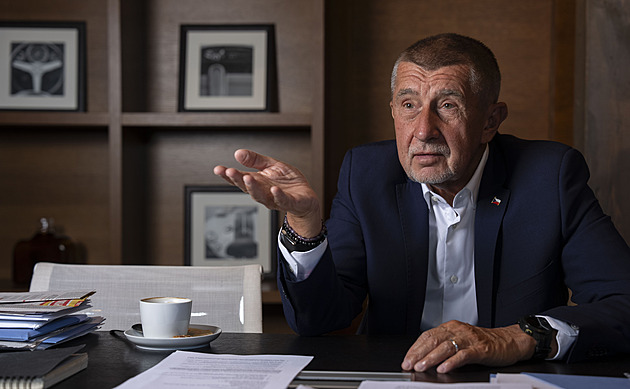 S chameleonem Babišem hrozí Česku obrat na východ po vzoru Fica, píší Němci