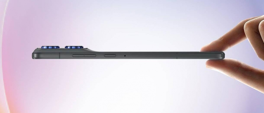 Konkurence pro iPhone Air? Motorola odhalila X70 Air s tloušťkou 5,99 mm a a 4800mAh baterií