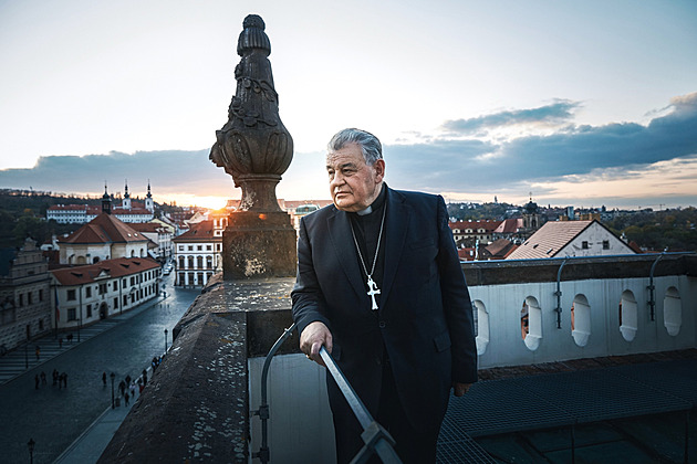 Zemřel Dominik Duka. Kardinálovi a spoluvězni Václava Havla bylo 82 let
