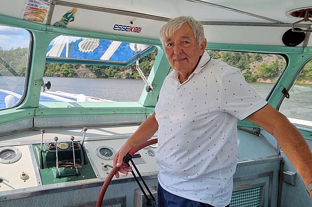 Odešla ikona Hracholusek. Zemřel kapitán výletní lodi Plzeň, bylo mu 84 let