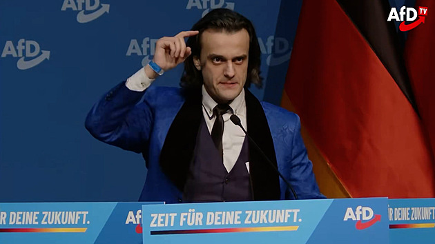 Nový Hitler, nebo komedie? Delegát projevem na sjezdu mládežnické AfD šokoval