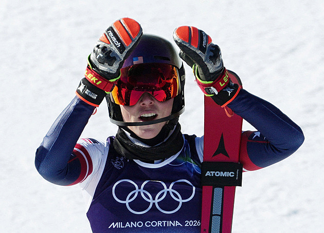 Shiffrinová prolomila kletbu a má zlato ze slalomu. Dubovská poskočila na 18. příčku
