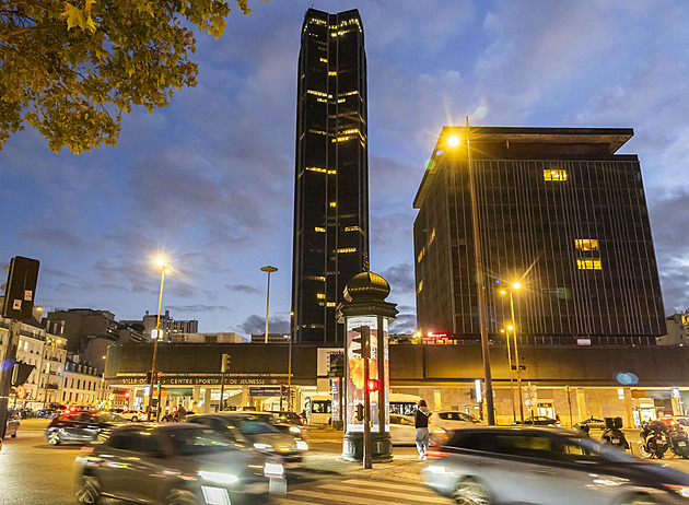 „Krabici na Eiffelovku“ čeká rekonstrukce. Věži Montparnasse dá nový kabát Ital