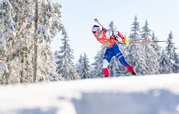 Perrot vyhrál vytrvalostní závod a slaví malý glóbus, Češi sbírali trestné minuty