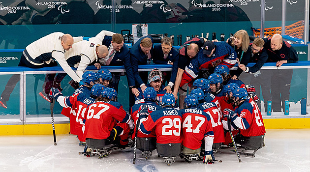 Jak na Američany? Musíme být hustí, velí trenér parahokejistů. Tým si užil volno