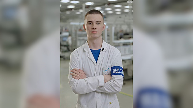 Jsem patriot a beru desetitisíce měsíčně. Ruští studenti lákají do továrny na drony