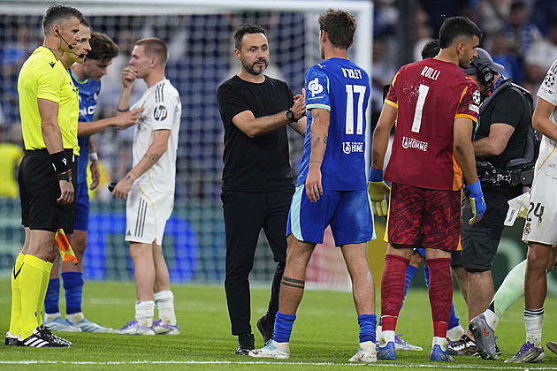 Fotbalové přestupy ONLINE: Kinského v Tottenhamu nově povede De Zerbi