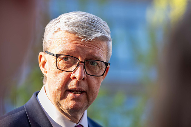 Havlíček slíbil byznysu mistrovskou zkoušku. Juchelka popsal dopady AI