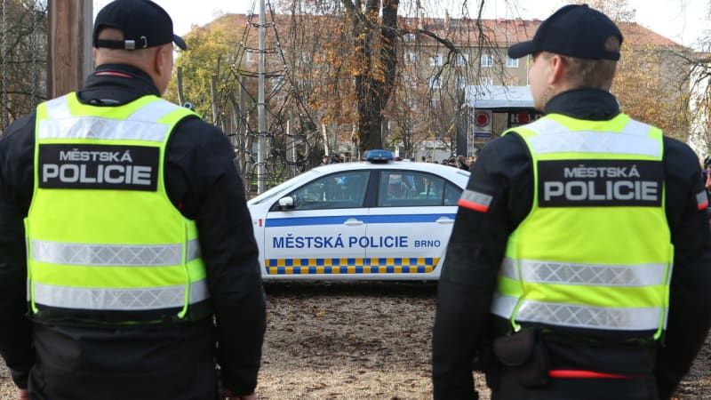 Kuriózní krádež bot v Brně: Zmizel pár za pět tisíc. Zloděj se prozradil prostou chybou