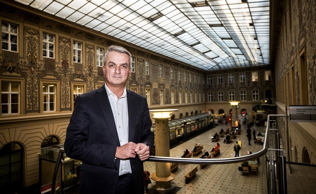 Zemřel bývalý šéf České pošty Roman Knap, bylo mu 51 let